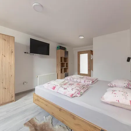 Apartma Naravni Biser * Brezje